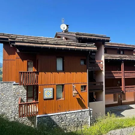 Skis Aux Pieds, Proche Esf, Renove, - Fr-1-356-199 Apartment *